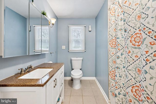 441 INDEPENDENCE DR, Burlington, NJ 08016