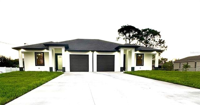 1043 ALBANY AVENUE, Lehigh Acres, FL 33971