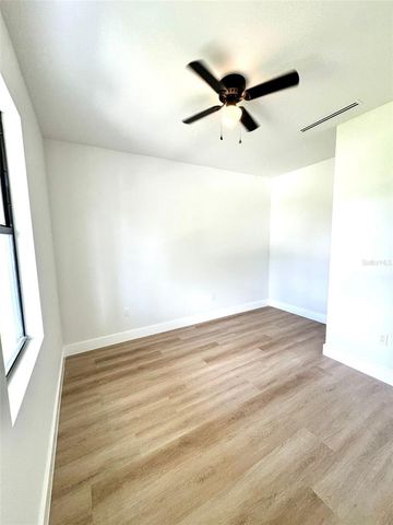 1043 ALBANY AVENUE, Lehigh Acres, FL 33971