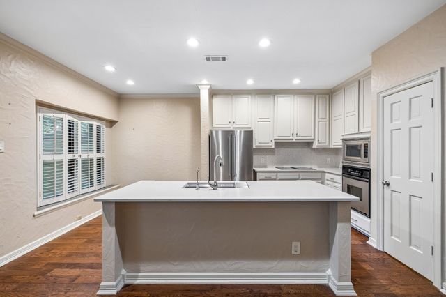 5126 Westgrove Drive 5126, Dallas, TX 75248