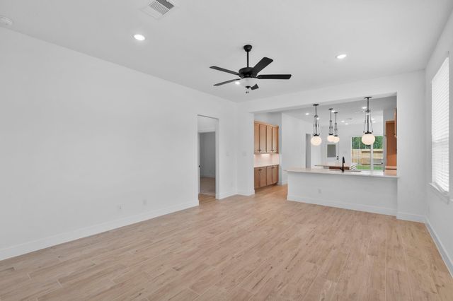 12861 Meadow Wind Way, Conroe, TX 77302
