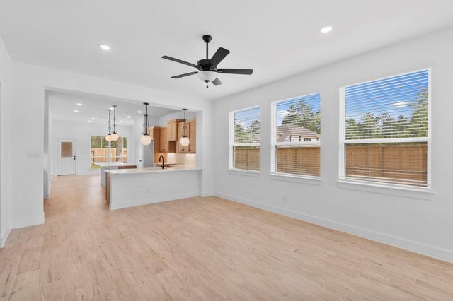12861 Meadow Wind Way, Conroe, TX 77302