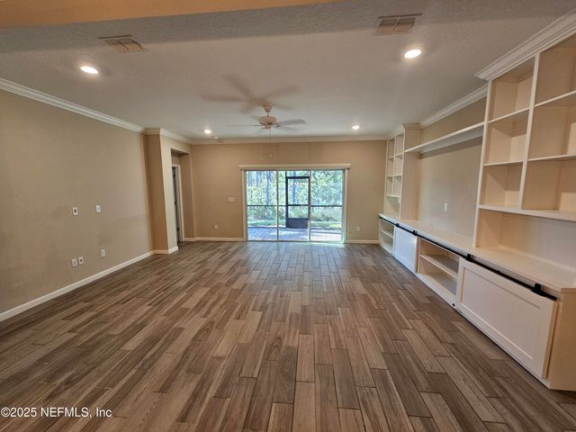 6864 CROSBY FALLS Drive, Jacksonville, FL 32222