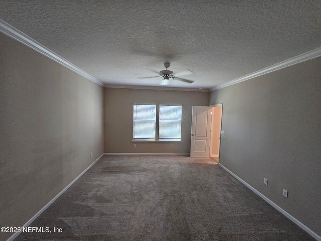 6864 CROSBY FALLS Drive, Jacksonville, FL 32222