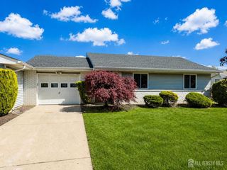 732-C Ralston Plaza, Monroe, NJ 08831