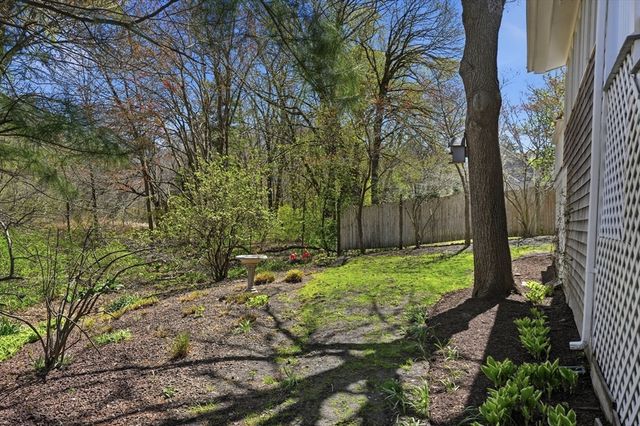 70 Elm St, Hingham, MA 02043
