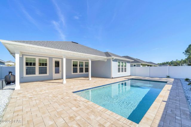 615 Longpoint Way, Panama City Beach, FL 32407