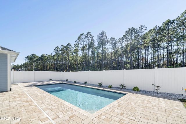 615 Longpoint Way, Panama City Beach, FL 32407