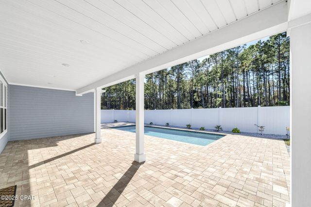 615 Longpoint Way, Panama City Beach, FL 32407