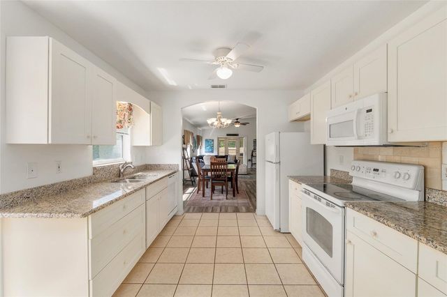 14160 SE 85TH AVENUE, Summerfield, FL 34491