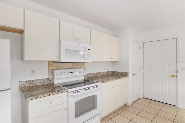 14160 SE 85TH AVENUE, Summerfield, FL 34491