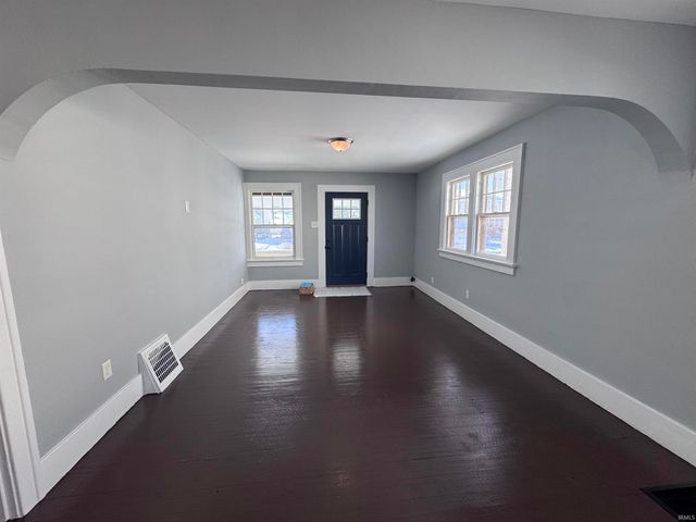 1406 Pemberton Drive, Fort Wayne, IN 46805