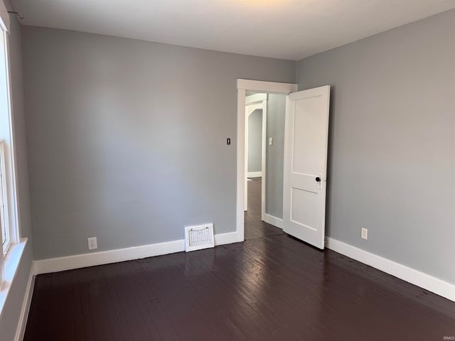 1406 Pemberton Drive, Fort Wayne, IN 46805