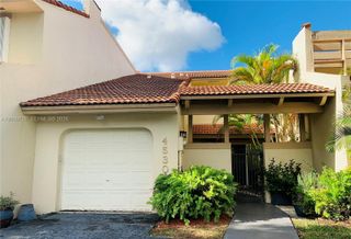 4530 NW 102nd Ct, Doral, FL 33178