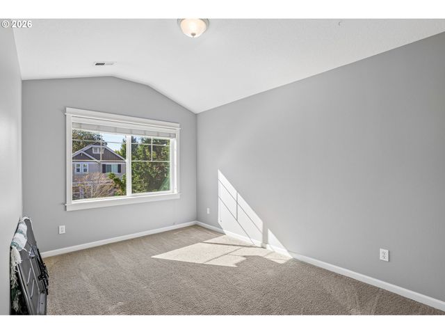 4617 Se TEAKWOOD St, Hillsboro, OR 97123