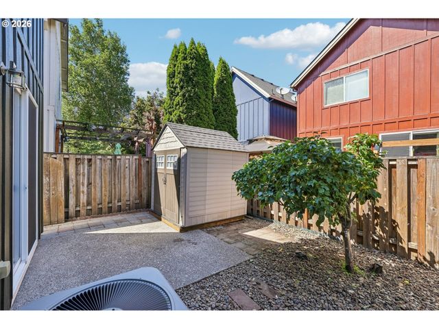 4617 Se TEAKWOOD St, Hillsboro, OR 97123