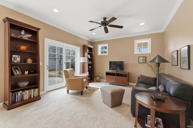 7827 Inverness Lakes Trail, Fort Wayne, IN 46804