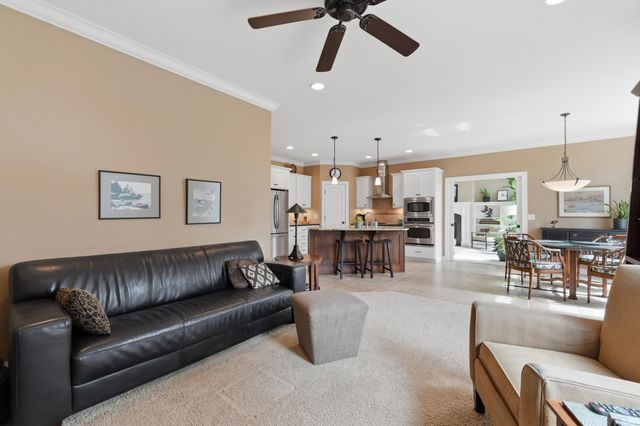 7827 Inverness Lakes Trail, Fort Wayne, IN 46804