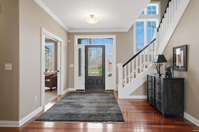 7827 Inverness Lakes Trail, Fort Wayne, IN 46804