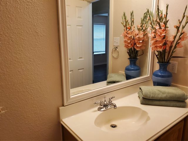 5005 Boxwood Lane, Mckinney, TX 75070