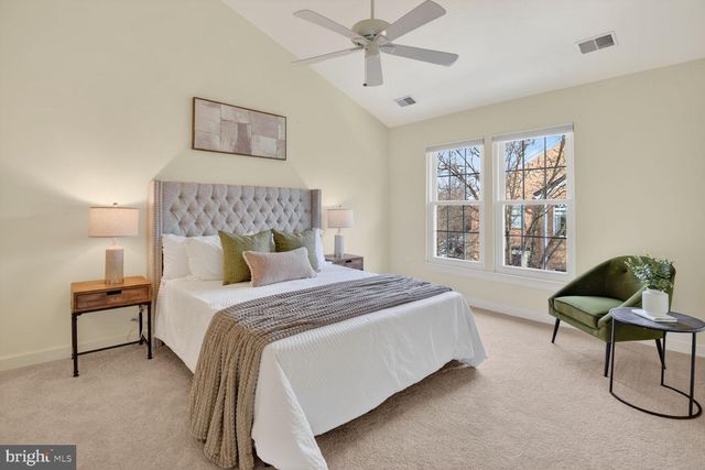 13766 LAMBERTINA PL, Rockville, MD 20850