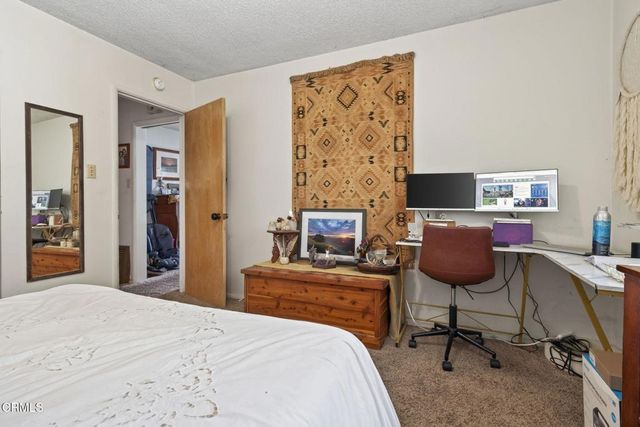 3300 3302 San Luis Street, Ventura, CA 93003