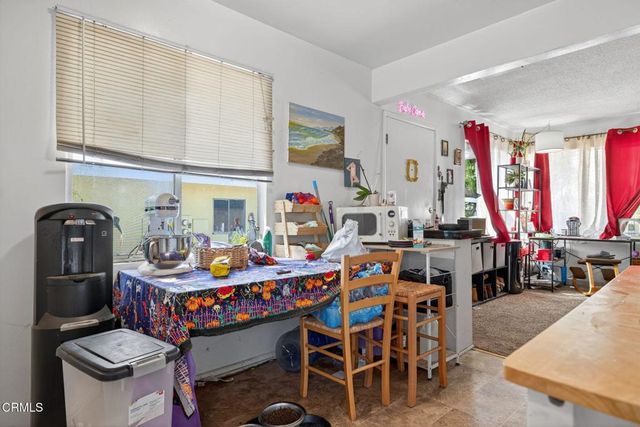 3300 3302 San Luis Street, Ventura, CA 93003