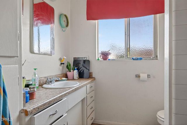 3300 3302 San Luis Street, Ventura, CA 93003