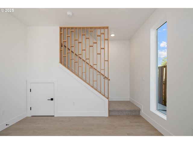 4019 Se 65TH Ave, Portland, OR 97206