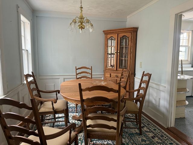 10 Sycamore Rd, Wrentham, MA 02093