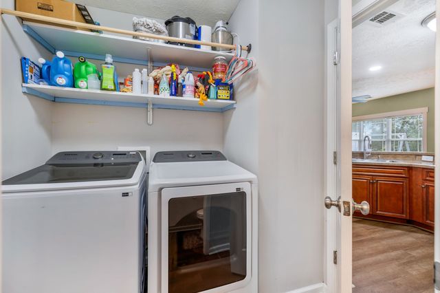 1088 Somerset Springs Dr, Spring Hill, TN 37174