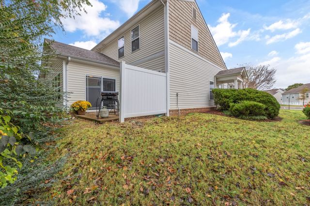 1088 Somerset Springs Dr, Spring Hill, TN 37174