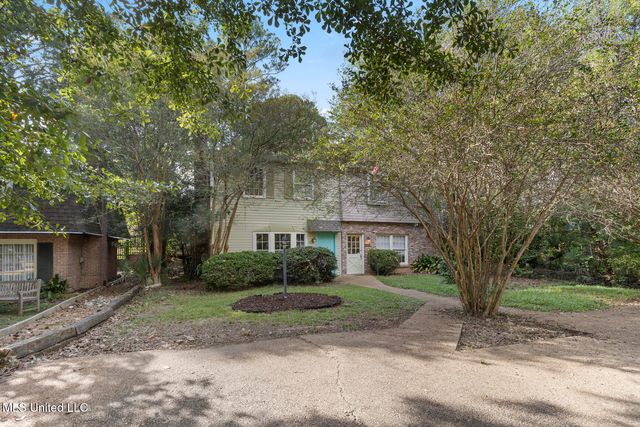 1233 Linden Place, Jackson, MS 39202