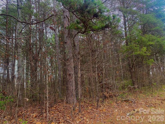 302 Lewis Ferry Road, Statesville, NC 28677