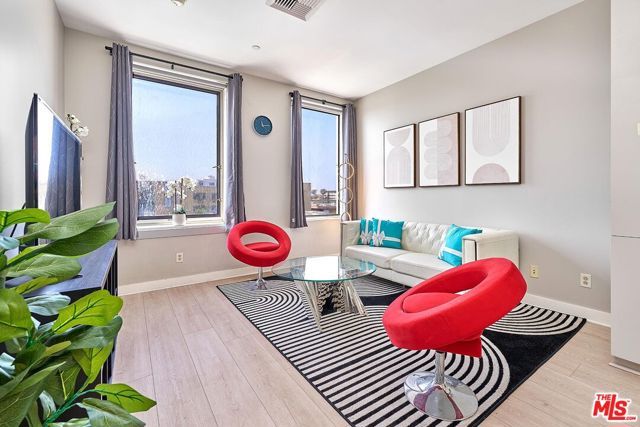3810 Wilshire Boulevard 408, Los Angeles, CA 90010