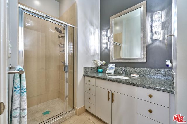 3810 Wilshire Boulevard 408, Los Angeles, CA 90010