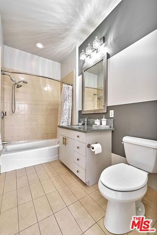 3810 Wilshire Boulevard 408, Los Angeles, CA 90010