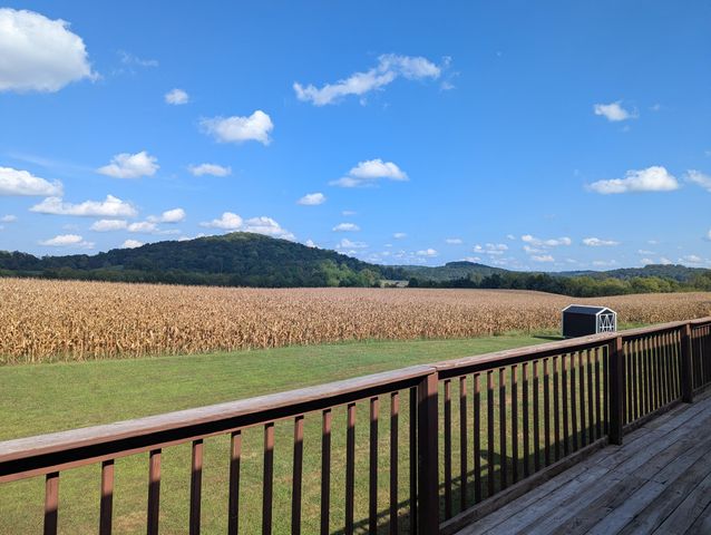248 Harts Place Drive, Somerset, KY 42501