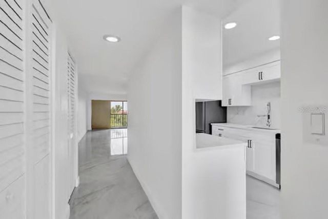 3300 COVE CAY DRIVE 6-C, Clearwater, FL 33760