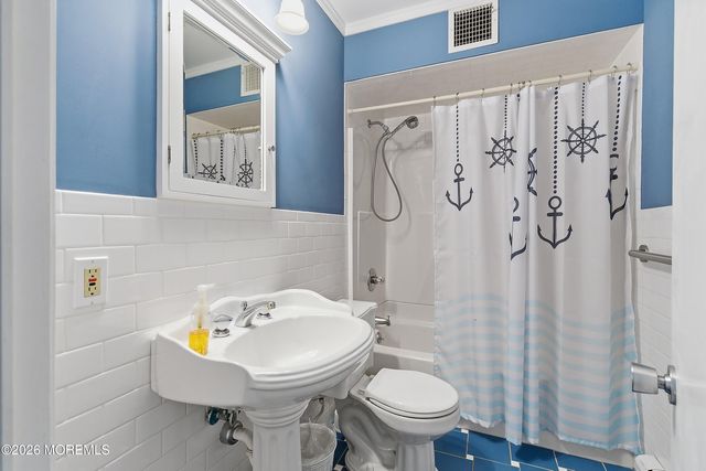 415 Carter Avenue, Point Pleasant Beach, NJ 08742