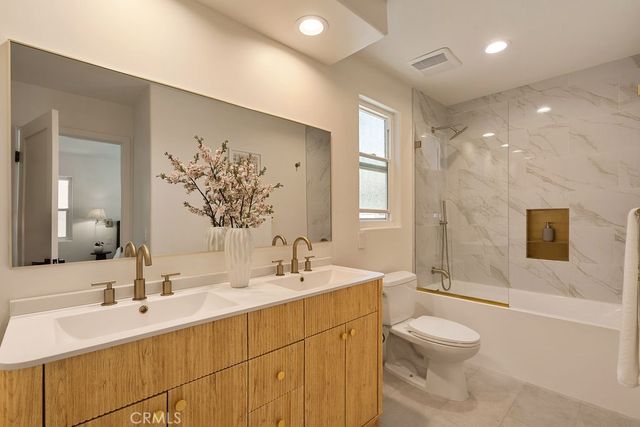 519 10th, Huntington Beach, CA 92648