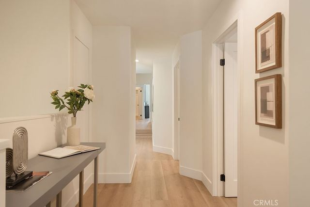 519 10th, Huntington Beach, CA 92648