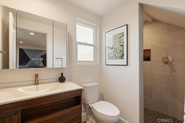 519 10th, Huntington Beach, CA 92648