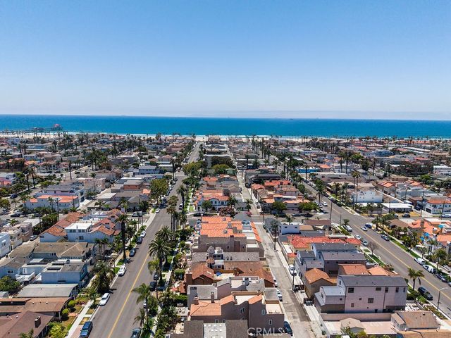 519 10th, Huntington Beach, CA 92648