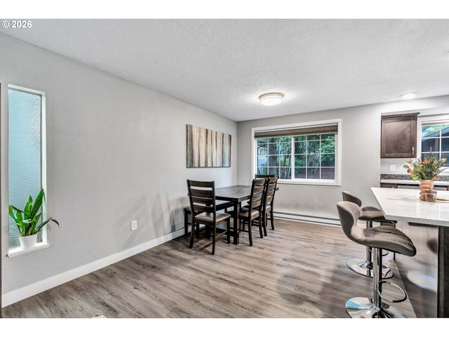9505 Sw 50TH Ave, Portland, OR 97219