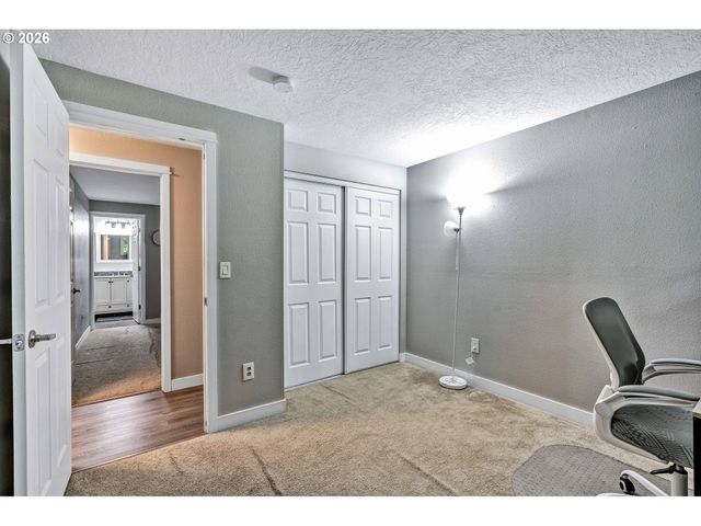 9505 Sw 50TH Ave, Portland, OR 97219