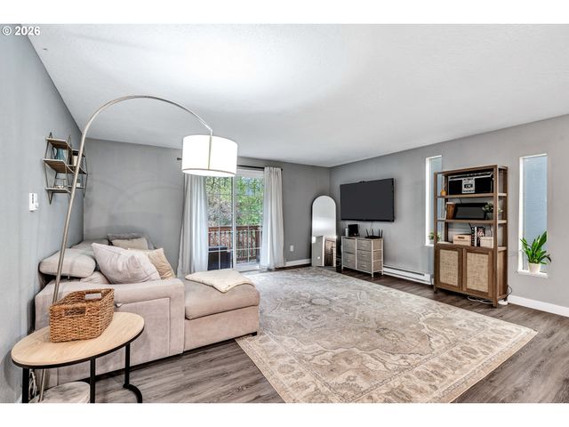 9505 Sw 50TH Ave, Portland, OR 97219