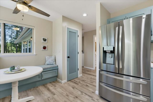 11456 Mirror Lake Ct, Grass Valley, CA 95945