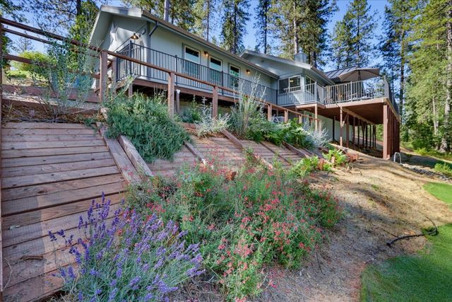11456 Mirror Lake Ct, Grass Valley, CA 95945