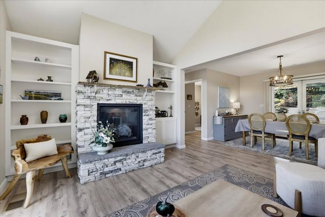 11456 Mirror Lake Ct, Grass Valley, CA 95945
